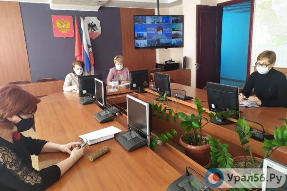 Малоимущим жителям Оренбургской области профинансируют стартап в обмен на соцконтракт