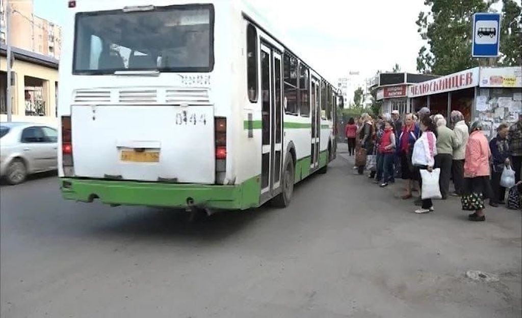Из-за пожара в Протопоповской роще в Оренбурге временно прекращено движение дачных маршрутов №173 и №175