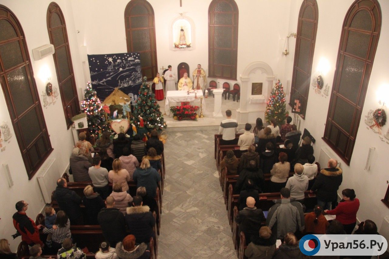 Во время праздничной мессы