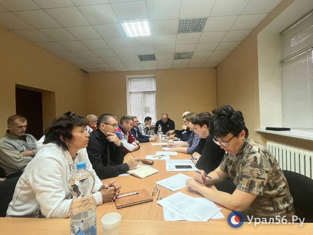 Во время встречи в спорткомитете Орска