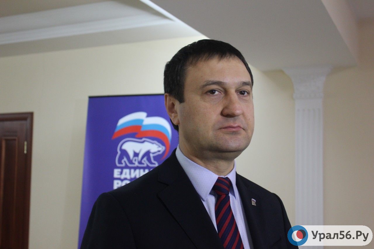 Депутаты Госдумы попросят министра спорта, президентов РФС и РПЛ оставить «Оренбург» в премьер-лиге 