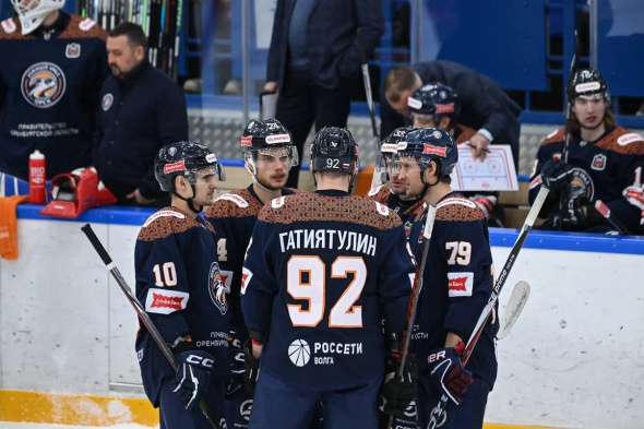 «Не смогли мы порадовать результатами в 2025 году»: ХК «Южный Урал» проиграл ХК «Химик» со счетом 0:4 