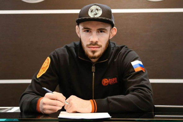Оренбургский боец Роман Богатов подписал контракт на первый бой в UFC