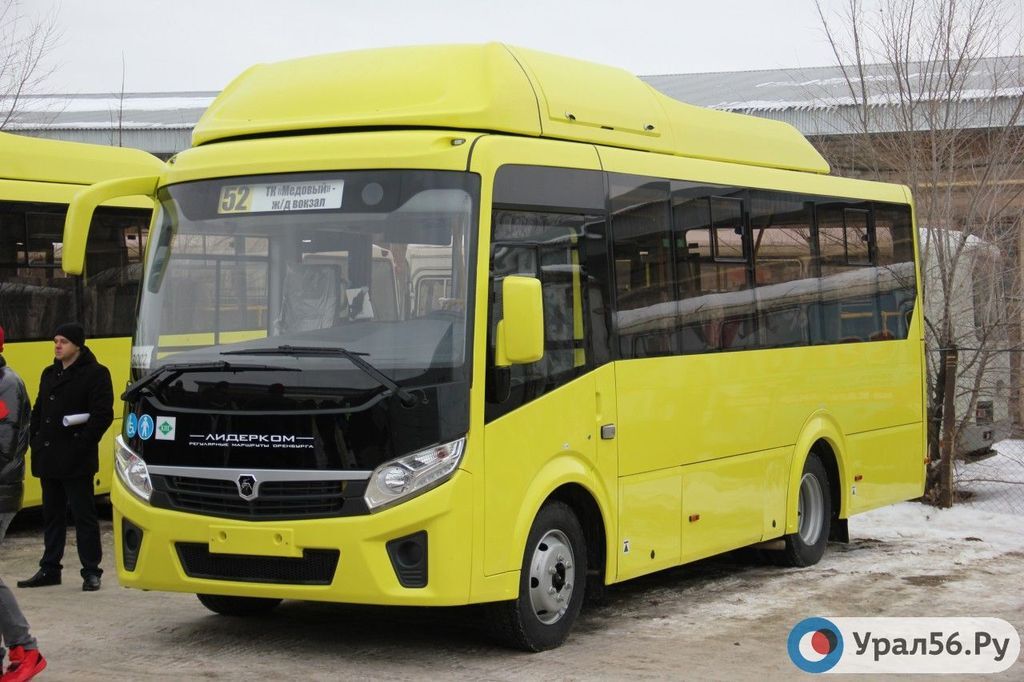 Пассажирский автобус в Оренбурге
