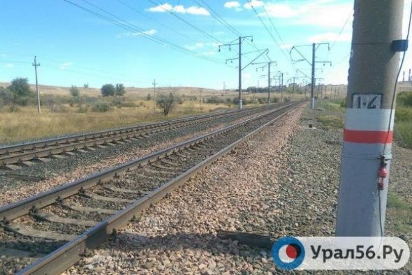 17 июня переезд в поселке Берды Оренбургской области закроют на ремонт  