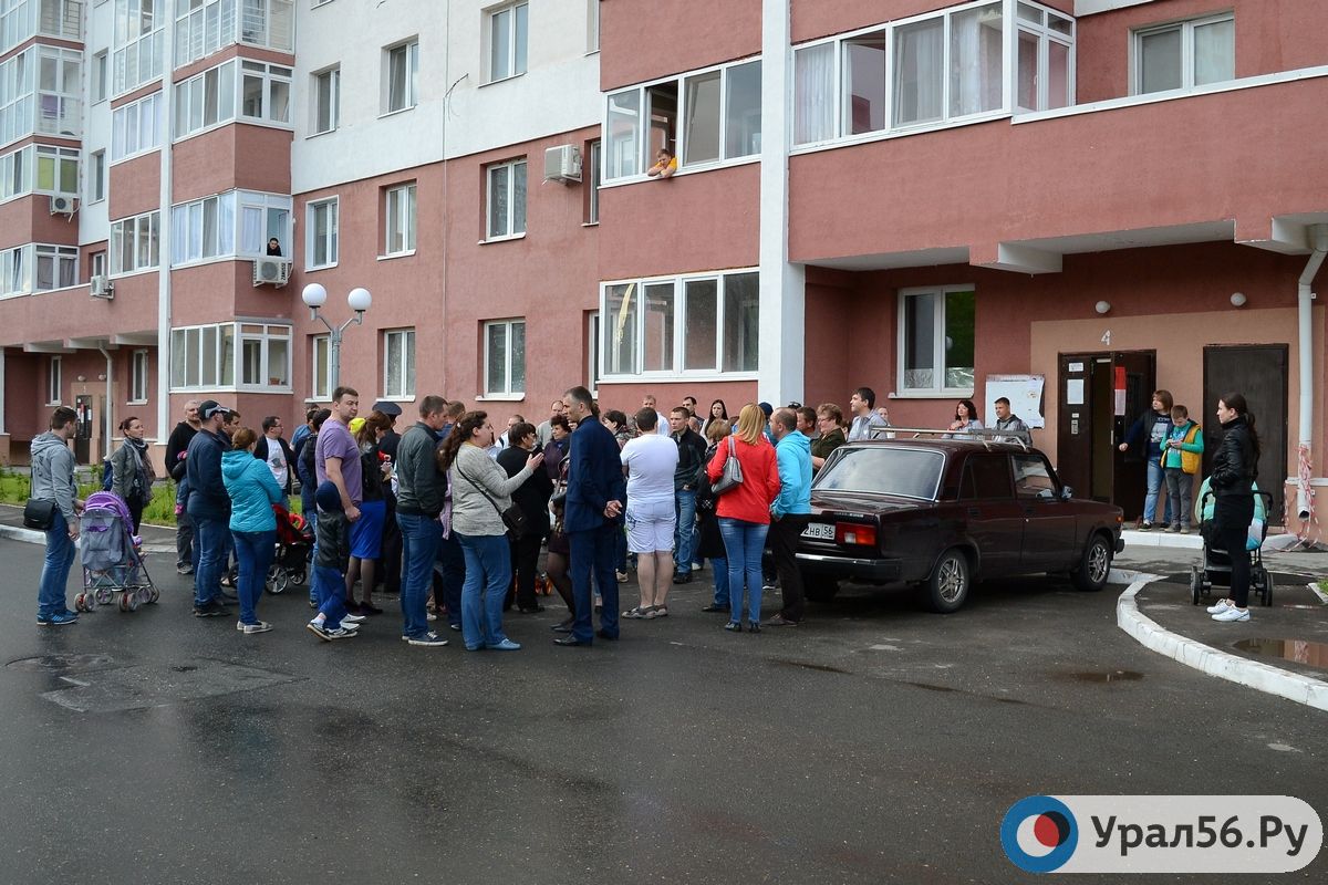 Жители многоквартирного дома в Оренбурге считают, что предприниматель подделал их подписи