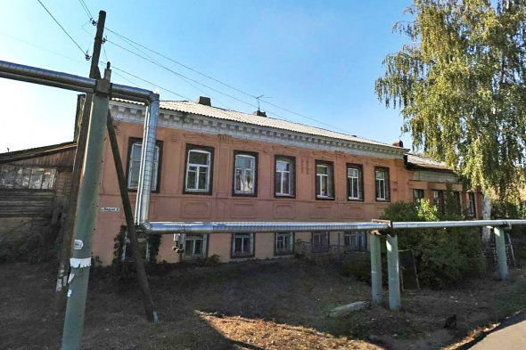 В Оренбурге администрация заказала снос еще двух старинных зданий за 1,8 млн рублей