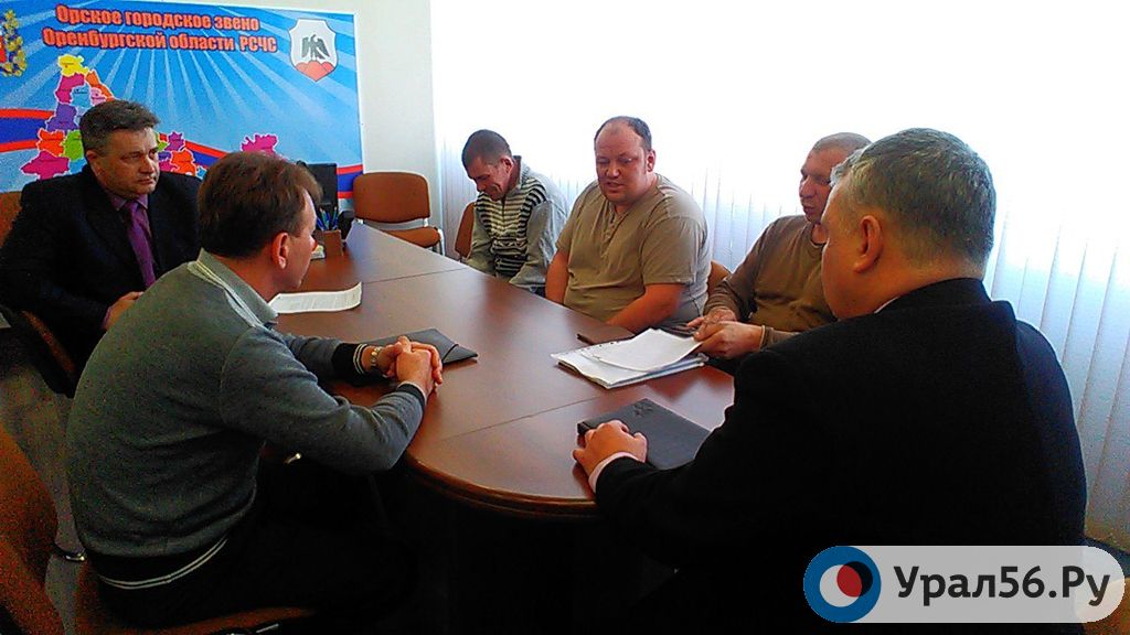 В Орске застройщик не пришел на встречу с голодающими строителями в администрацию города