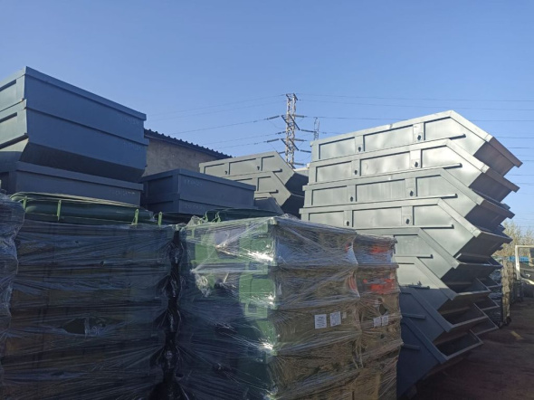 В Орске установят 111 «лодочек» и тысячу пластиковых контейнеров для мусора