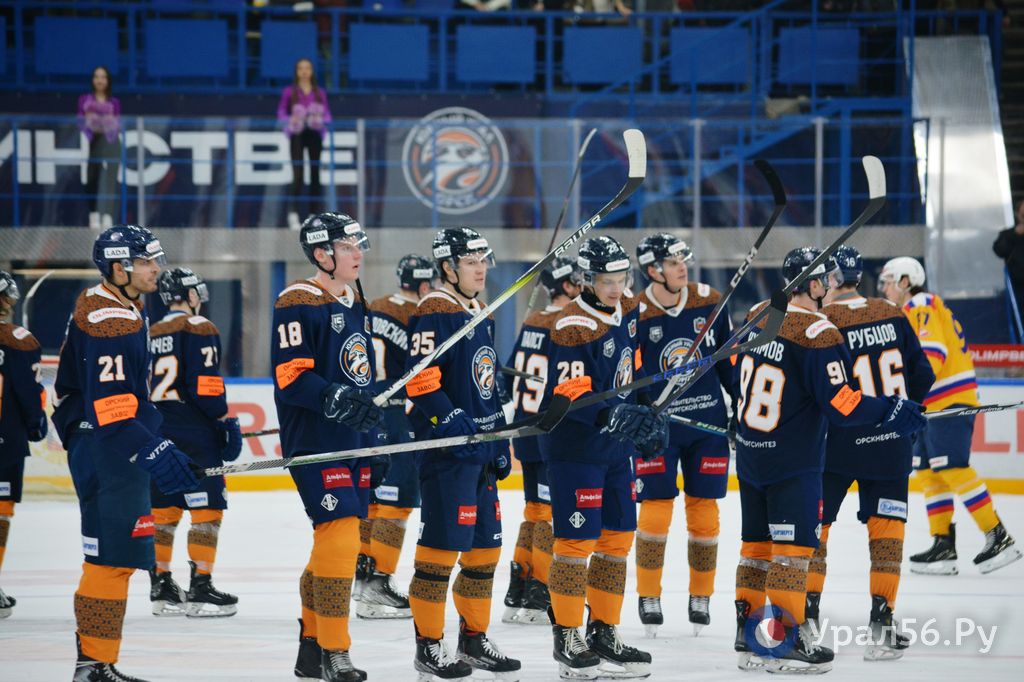 Игроки ХК «Южный Урал»
