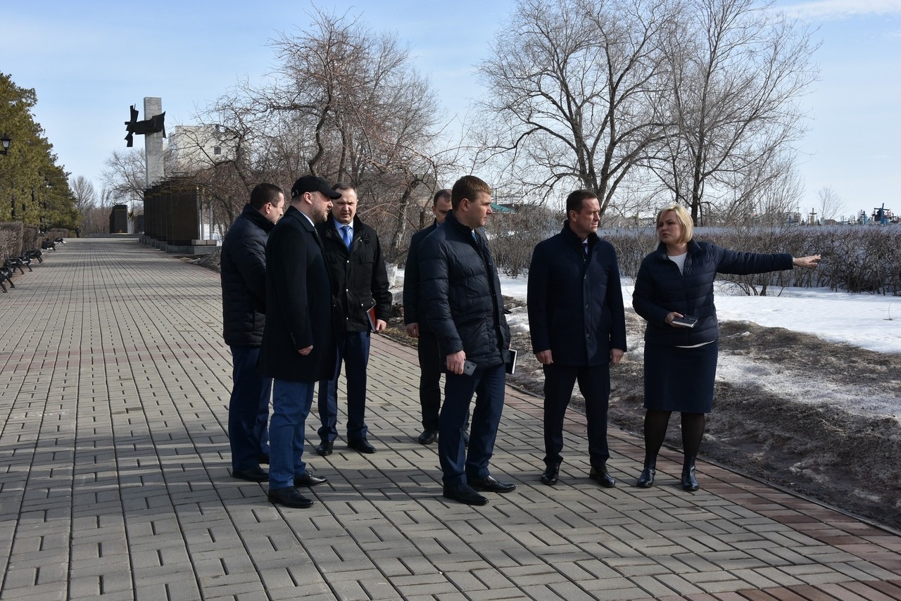 В Оренбурге появятся «Сад Победы», новый сквер, ледовая арена и школа