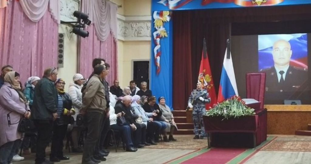 Прощание с Рафаэлем Ахметовым. Фото: Orenday