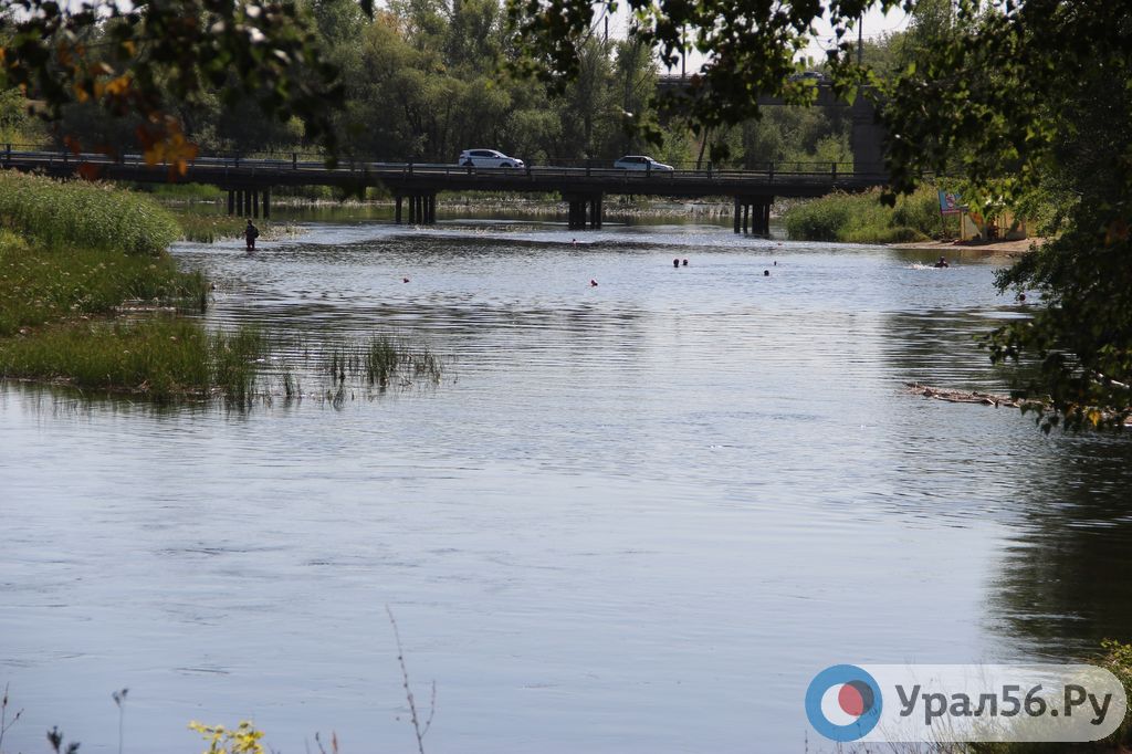 Река Урал в Орске