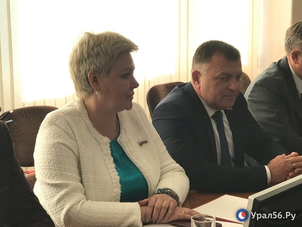 Оксана Гельмель на горсовете 25 сентября 2025 года