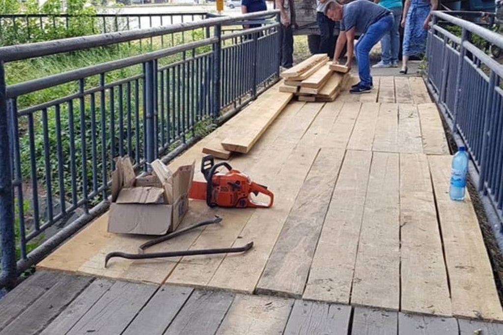 Во время проведения ремонта, фото: пресс-служба администрации Орска