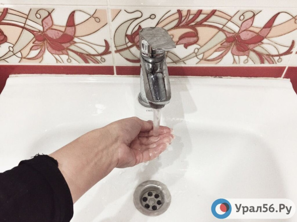 В Оренбурге некоторые районы продолжают жить без горячей воды из-за гидравлических испытаний
