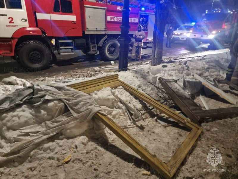 Последствия взрыва. Фото: МЧС России по Оренбургской области