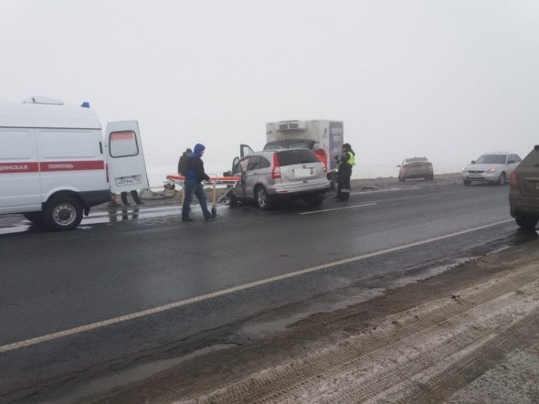 В ДТП на трассе Самара-Оренбург пострадали 2 человека