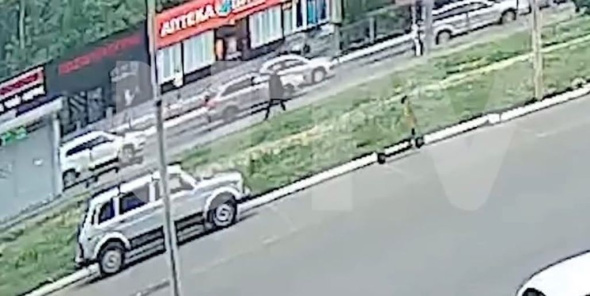 В Оренбурге установщик камеры для фиксации нарушений ПДД устроил стрельбу на улице Терешковой