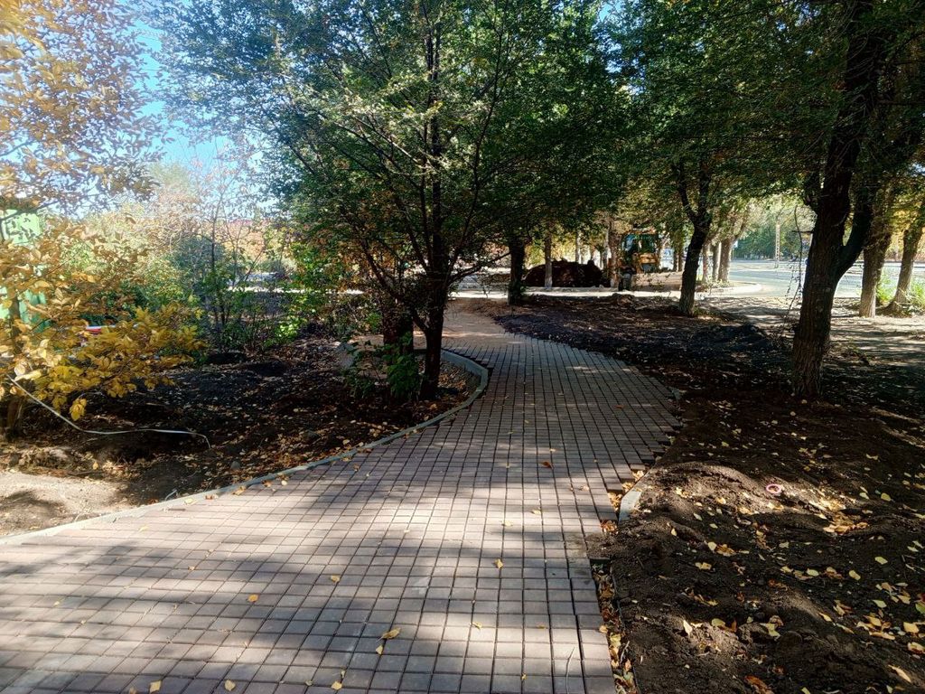 Работы по благоустройству пространства в Новотроицке, 2025 год