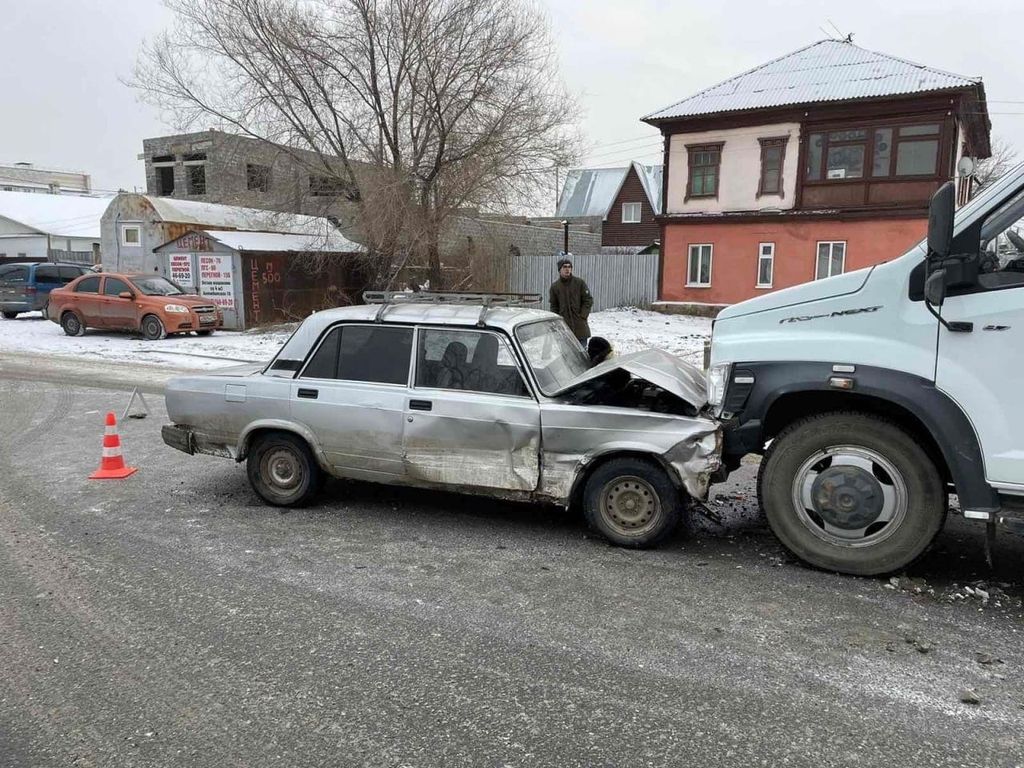 На месте ДТП. Фото: УМВД России по Оренбургской области