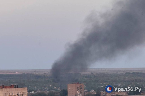 На Втором участке в Орске произошел сильный пожар