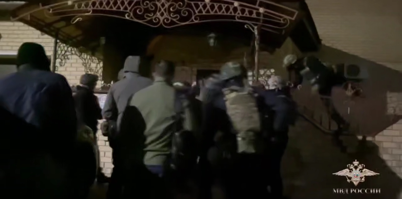 Во время задержания. Стоп-кадр из видео Ирины Волк