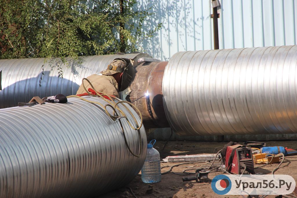 Орское предприятие теплосетей потратит 4,6 млн рублей на современные трубы
