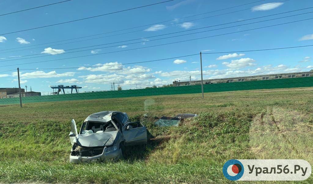 ДТП под Гаем: автомобиль перевернулся несколько раз