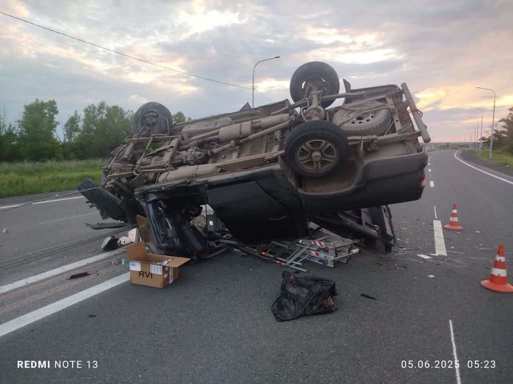Под Оренбургом перевернулся УАЗ, фото: УМВД России по Оренбургской области