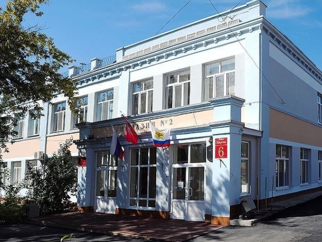 В 3-х школах Оренбурга летом 2021 года отремонтируют кровли