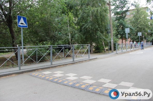 В Оренбурге планируют потратить 11,5 млн рублей на пешеходные ограждения