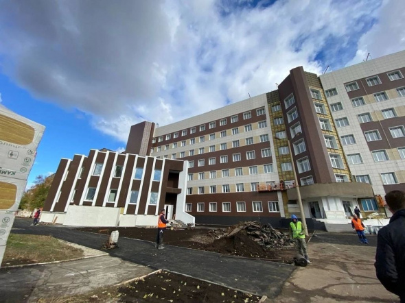Капремонт корпуса № 5 Оренбургской областной клинической больницы планируют завершить до конца года 