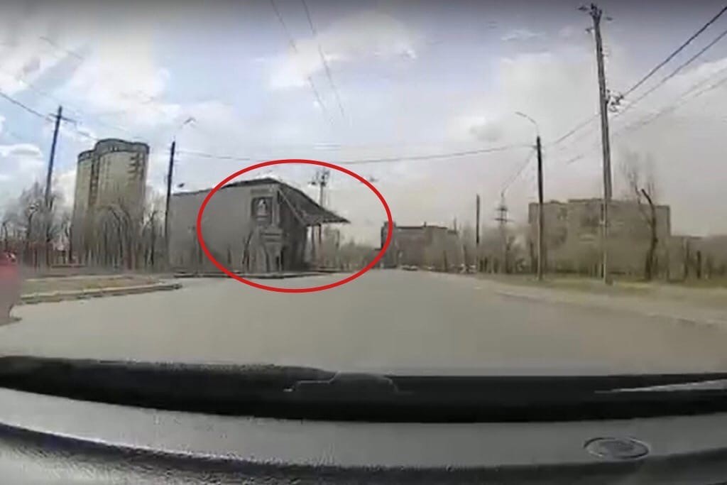 Стоп-кадр с видео очевидцев