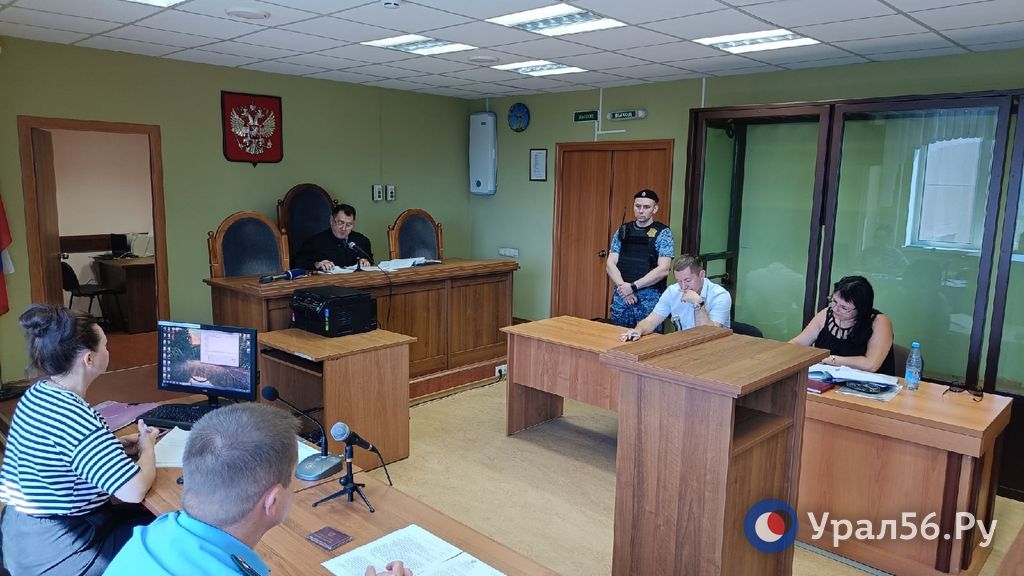 Заместителю председателя комитета по управлению имуществом Оренбурга Никите Сафронову суд смягчил меру пресечения