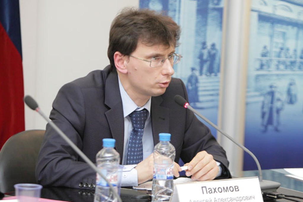 Региональный министр образования Алексей Пахомов