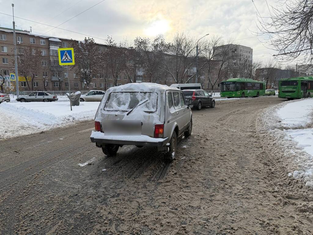 На месте аварии. Фото: УМВД России по Оренбургской области