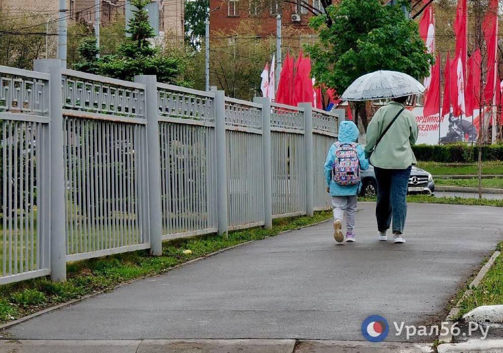 Дождь в Оренбурге. Фото из архива