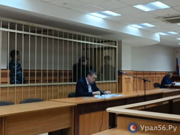 Адвокат: Денис Тучин не помнит, как убивал врача Елену Федорову 