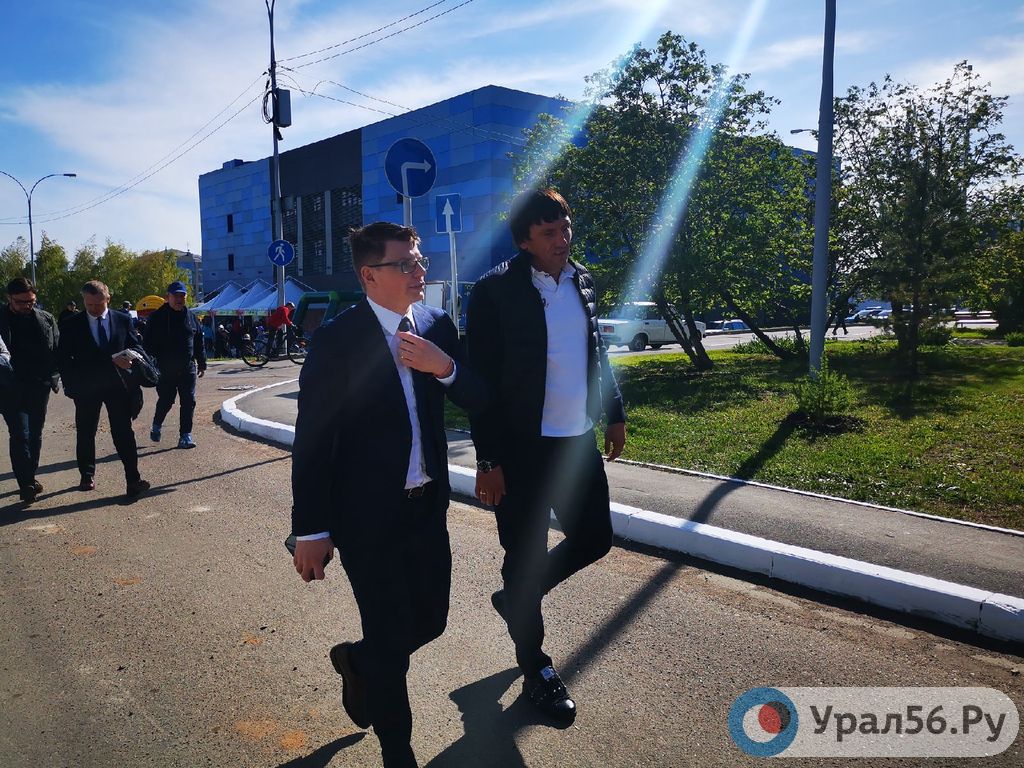 Матч ФК «Оренбург» сегодня посетил бывший футболист сборной России Андрей Аршавин