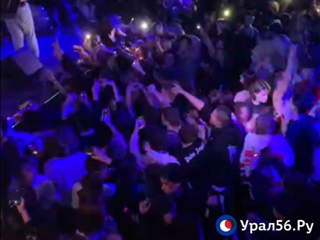 На одном из концертов в клубе «STUDIA»