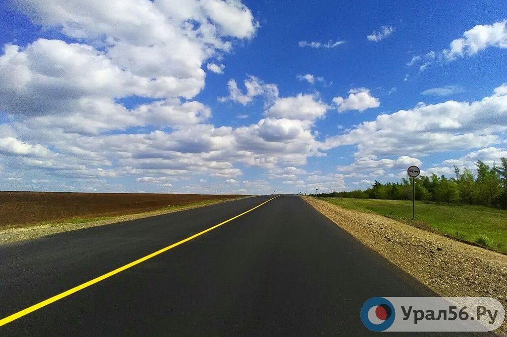 Трасса в Оренбургской области после ремонта. Фото из архива Урал56.Ру
