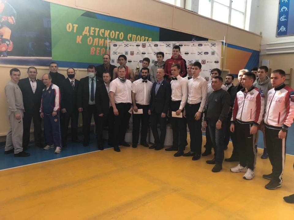 «Оренбургский пропант» выступил спонсором Первенства области по боксу среди юниоров