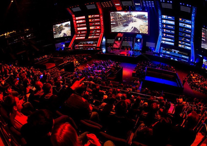 Что нужно сделать, чтобы открыть для себя мир киберспорта?