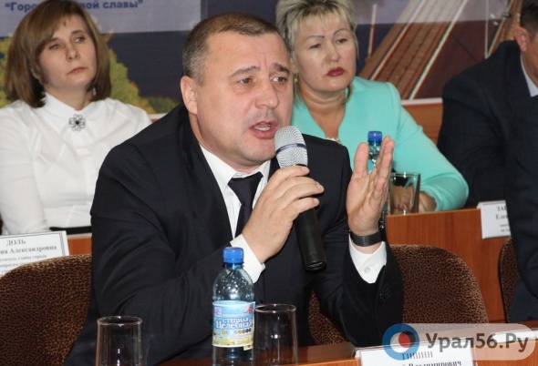 Главный единорос Орска прокомментировал заявление Антона Зудилова о «ненародных» депутатах