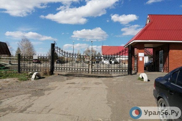 Кладбища Оренбургской области сегодня закрыты для посетителей, на месте дежурит полиция