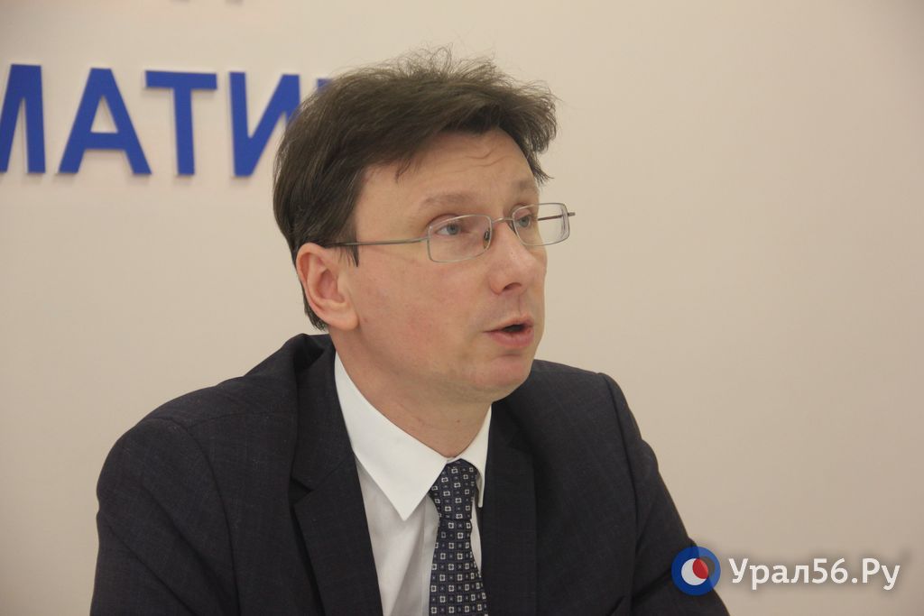 Министр образования Оренбургской области Алексей Пахомов