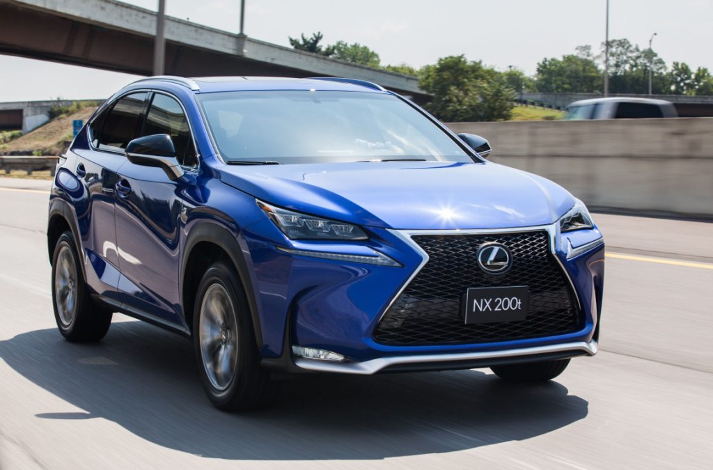 Lexus NX - излюбленный автомобиль оренбургских коррупционеров