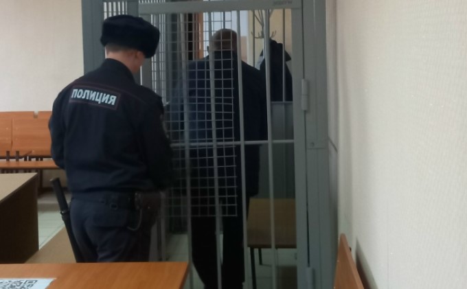 71-летний водитель под стражей. Фото: Переволоцкий районный суд