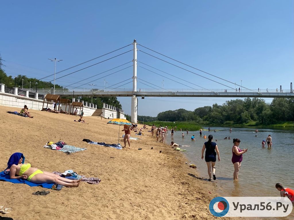На пляже в Оренбурге. Фото из архива